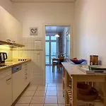 Gaestehaus-gorch-fock-wohnung-1-mit-direktem-meerblick 威克奥夫弗尔