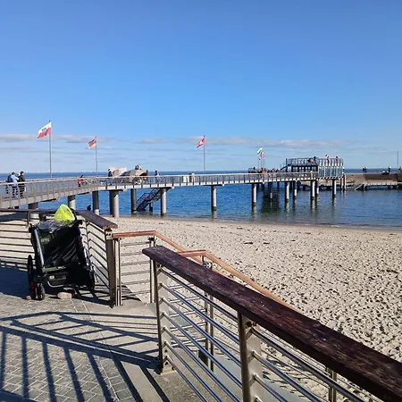 Apartament Gaestehaus-gorch-fock-wohnung-1-mit-direktem-meerblick *