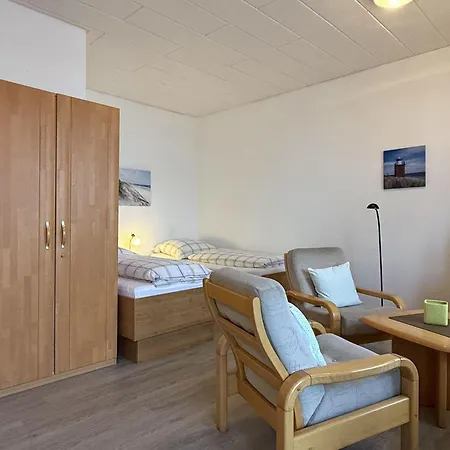 公寓 Gaestehaus-gorch-fock-wohnung-1-mit-direktem-meerblick 威克奥夫弗尔
