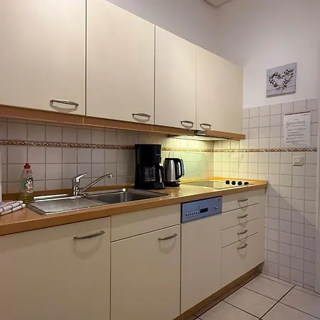 Gaestehaus-gorch-fock-wohnung-1-mit-direktem-meerblick Daire